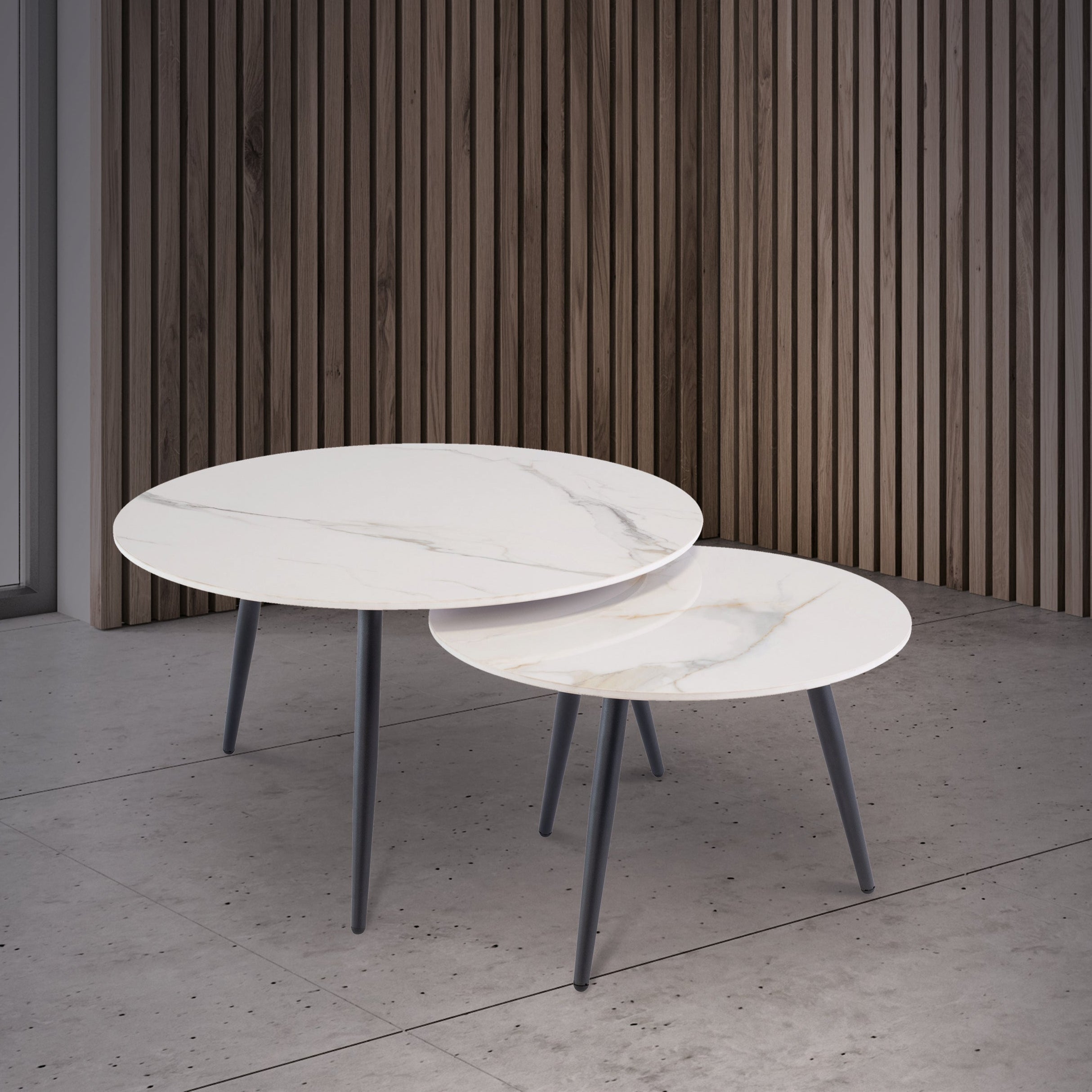 LUN02 PURA Mya coffee table in a glamorous living space