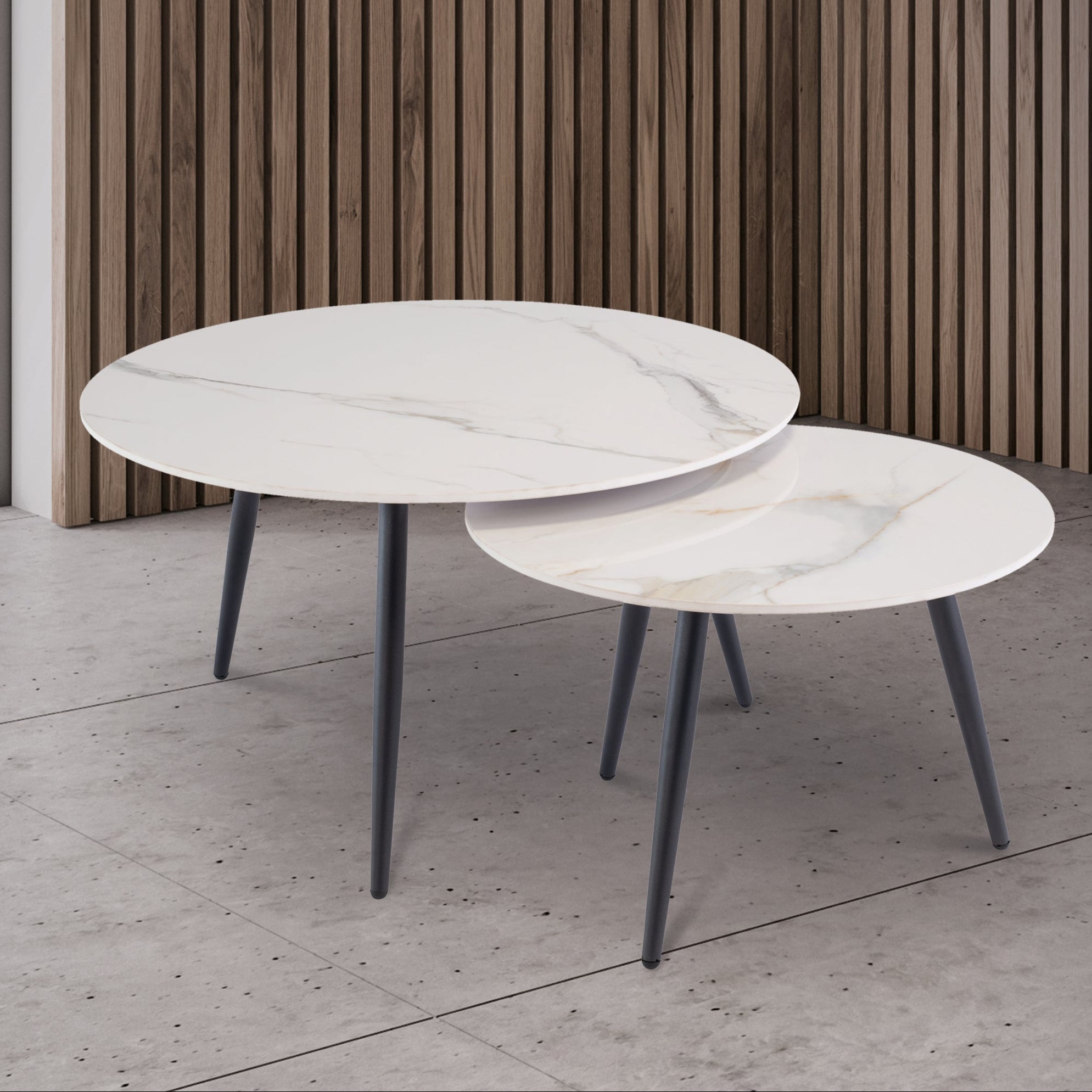 LUN02 PURA Mya coffee table in a glamorous living space