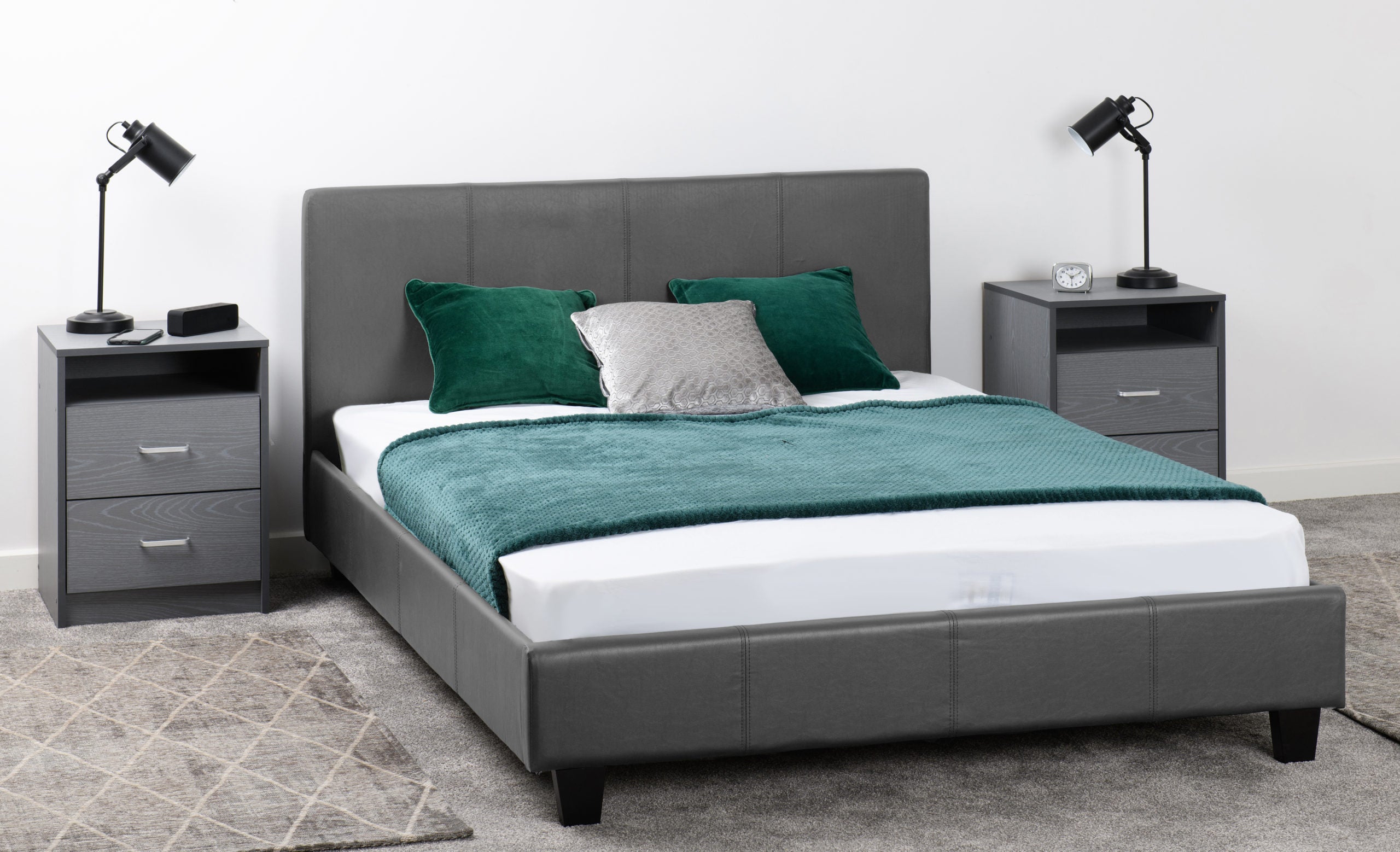 Prado 5' Bed Grey Faux Leather
