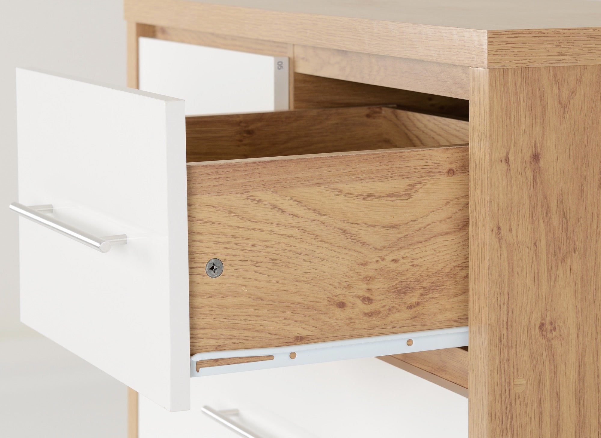 5 drawer white gloss chest of drawers