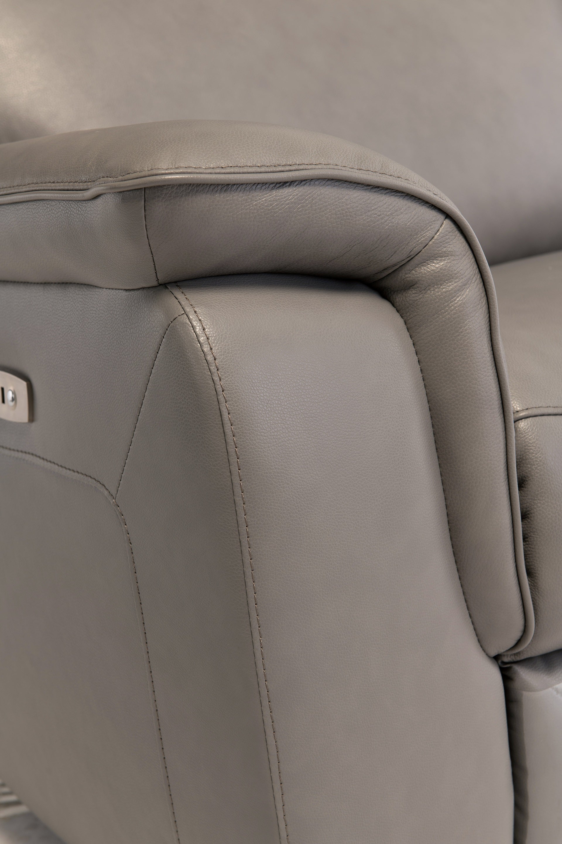 Hanna Leather Electric 3 Seater Recliner - Grey