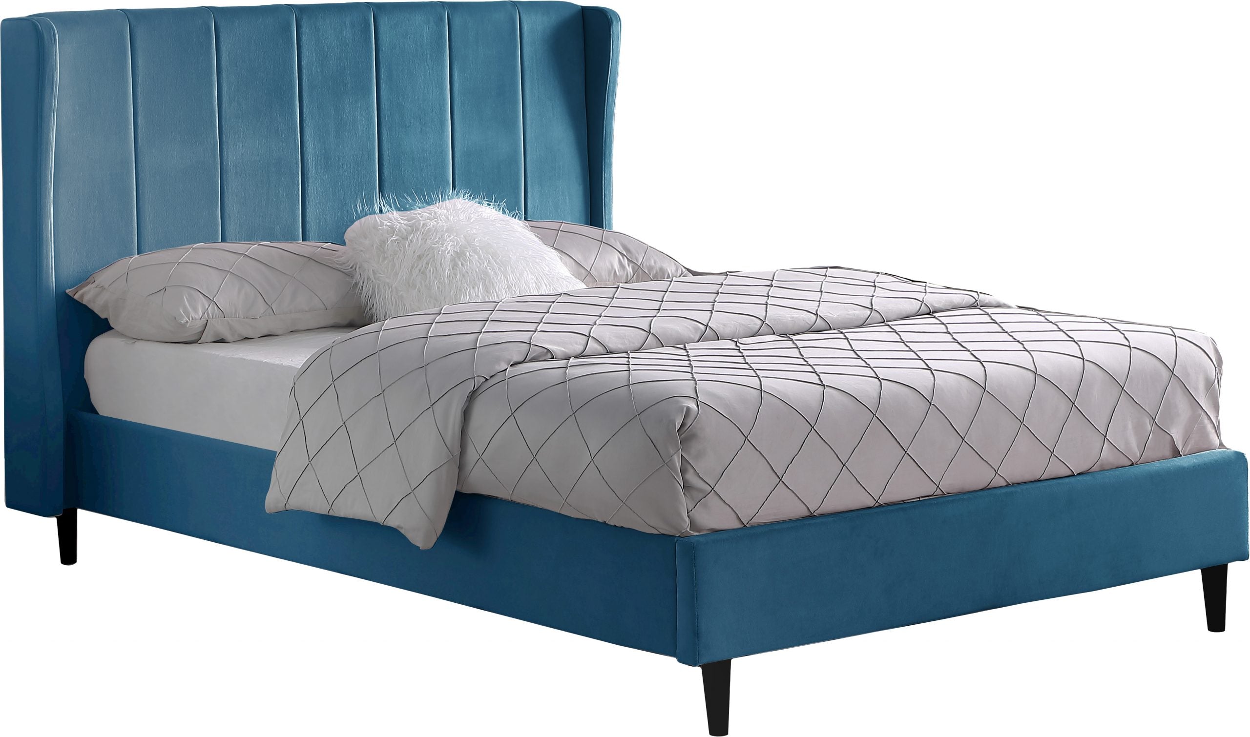 Amelia 4'6" Bed Blue Velvet Fabric
