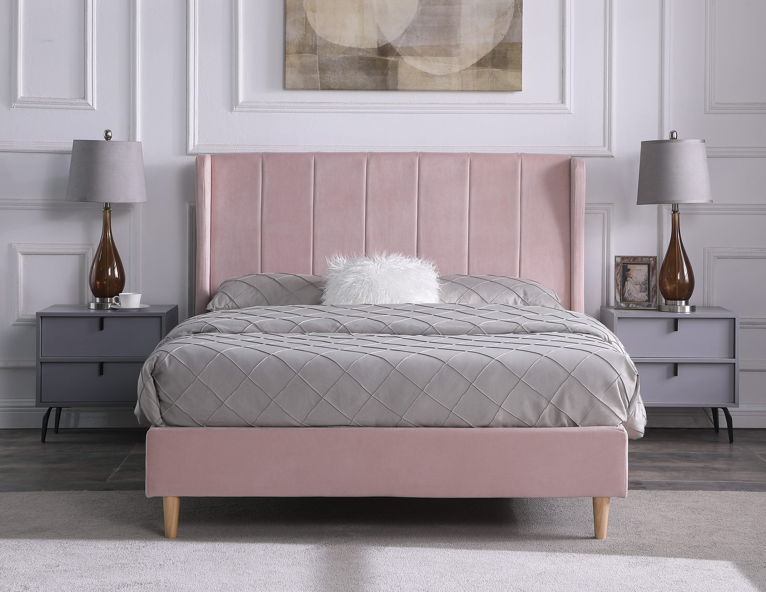 Amelia 4'6" Bed Pink Velvet Fabric