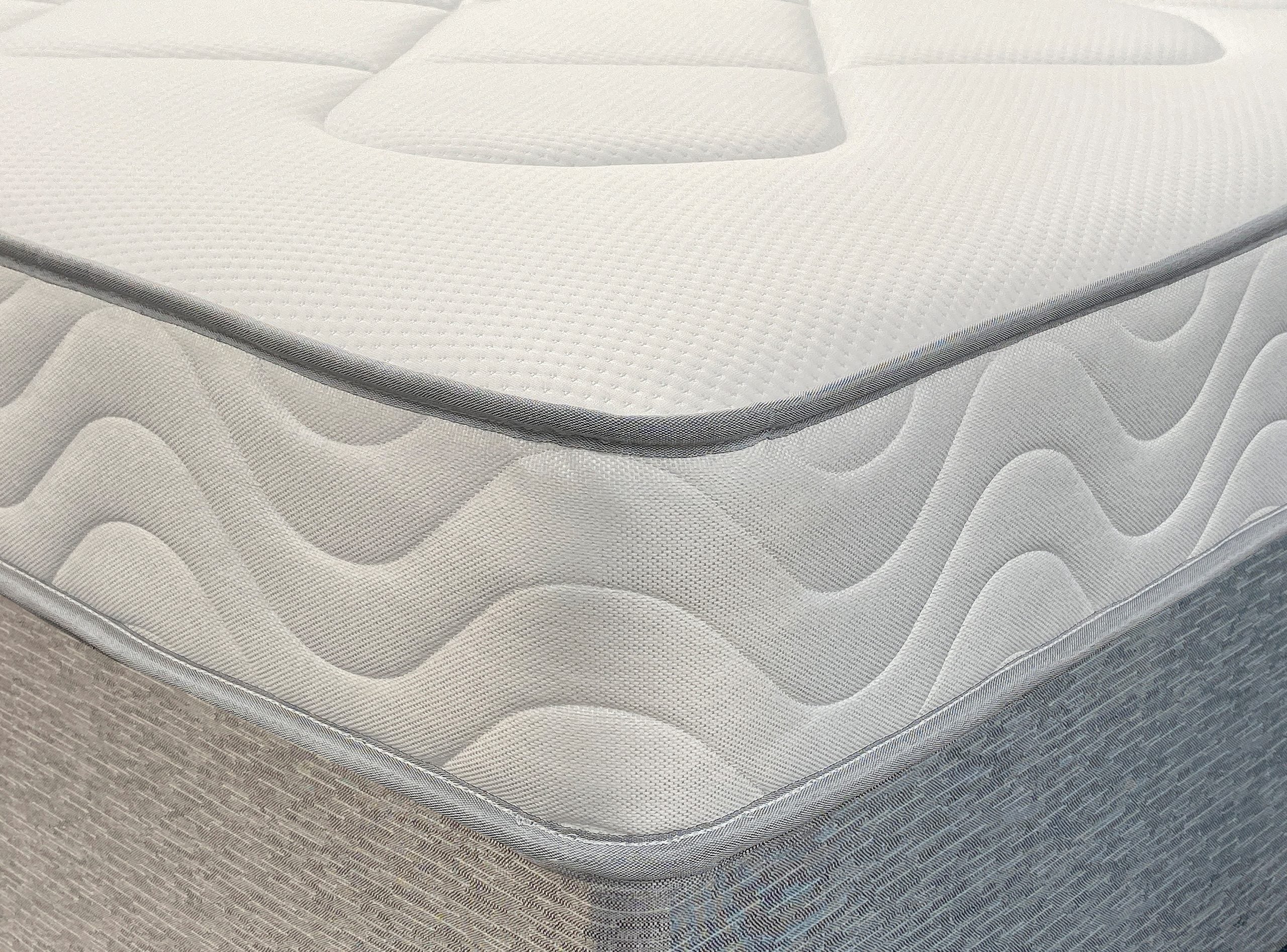 Kinder Reflex 3' Mattress White/Grey Edging