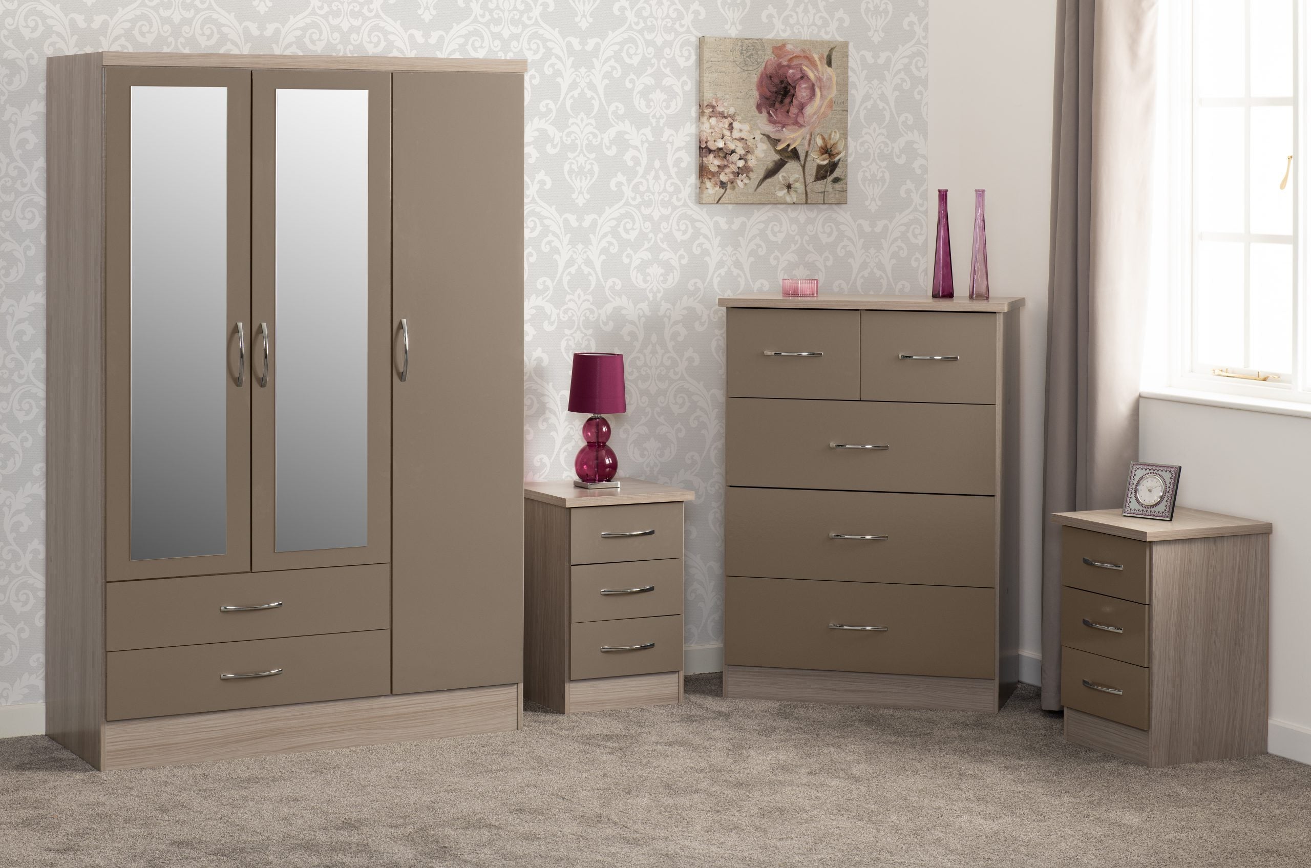 Nevada 3 Door 2 Drawer Mirrored Wardrobe Bedroom Set Oyster Gloss/Light Oak Effect Veneer