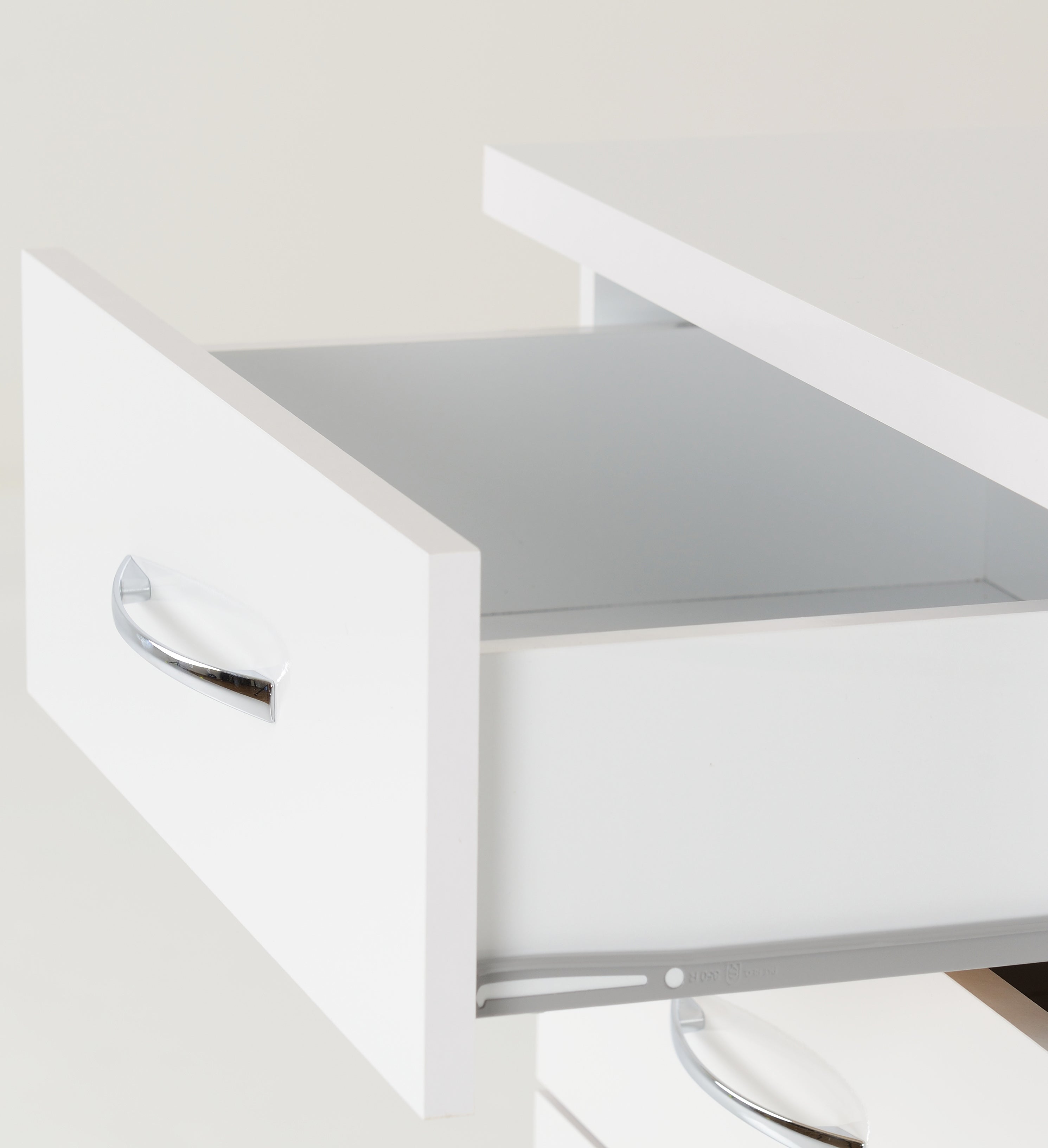 nevada 5 drawer narrow chest